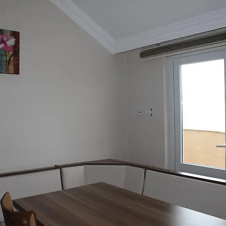 Jalal Vip Apart Hotel 트라존