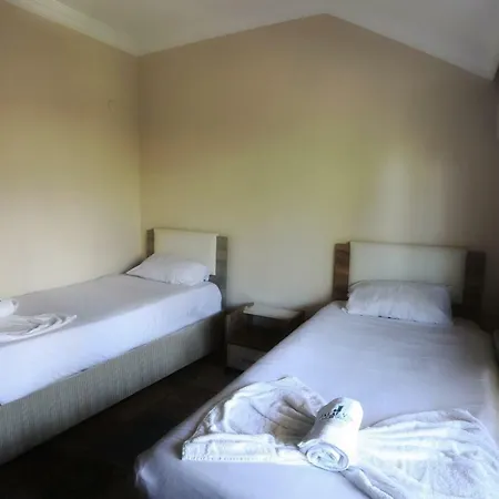 아파트호텔 Jalal Vip Apart Hotel 2*